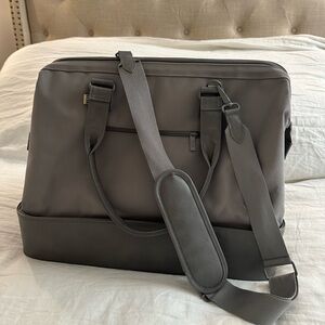 Béis The Weekender in Grey